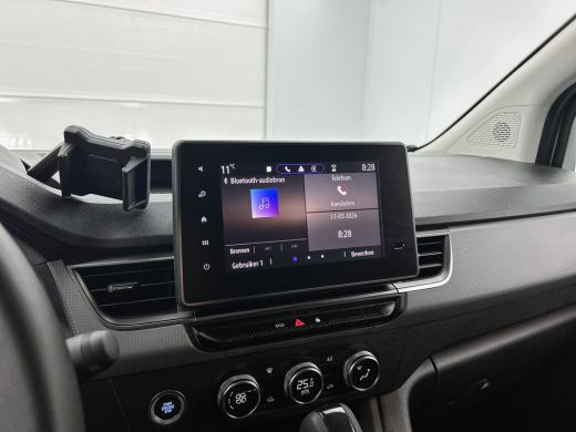 Nissan Townstar N-Connecta L2 45 kWh 100% EV. / Pdc.+Camera / Airco-ecc./ Radio-multimedia / Schuifdeur rechts / ... ActivLease financial lease