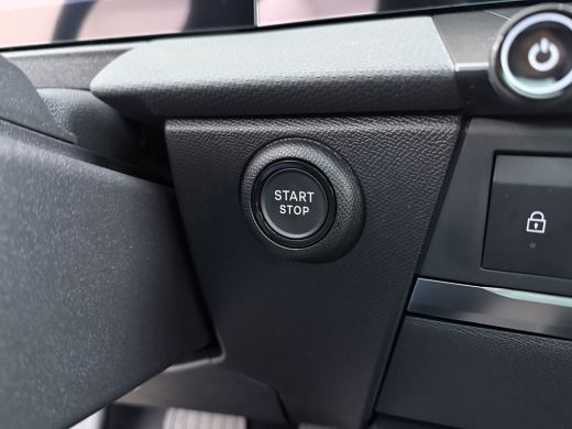Opel Astra Ultimate - Electric | Achteruitrijcamera 180&deg; | Adaptive Cruise control | Apple CarPlay en Androi... ActivLease financial lease