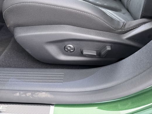 Opel Astra Ultimate - Electric | Achteruitrijcamera 180&deg; | Adaptive Cruise control | Apple CarPlay en Androi... ActivLease financial lease