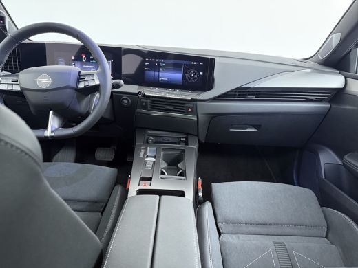 Opel Astra Ultimate - Electric | Achteruitrijcamera 180&deg; | Adaptive Cruise control | Apple CarPlay en Androi... ActivLease financial lease
