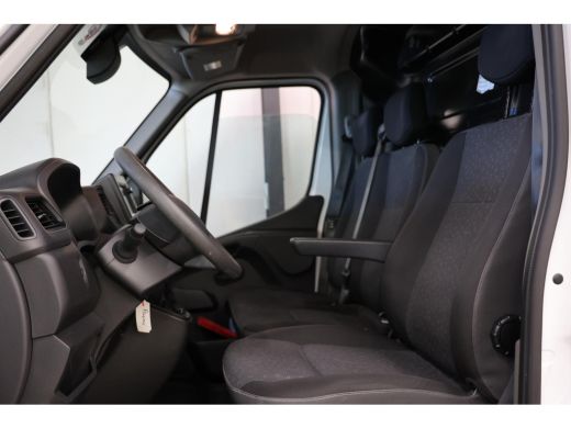 Opel Movano 2.3 Turbo L3H2 150PK AIRCO ActivLease financial lease