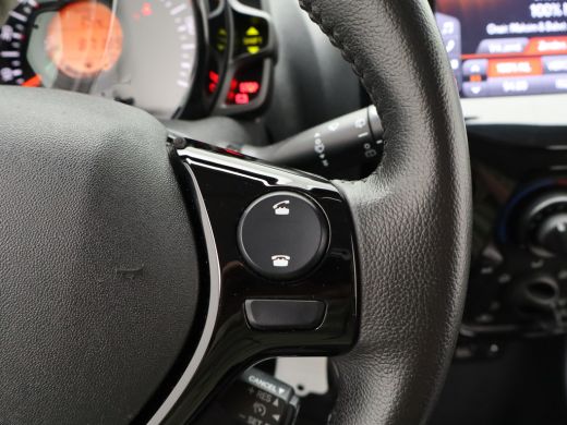 Peugeot 108 1.0 e-VTi Allure Airco| Cruise Control | Apple Carplay ActivLease financial lease