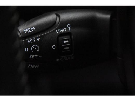 Peugeot 2008 Allure *1ste Eigenaar*Leer*Panoramadak*Navigatie* ActivLease financial lease