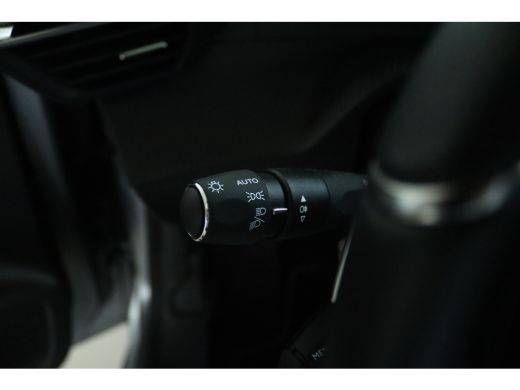 Peugeot 208 Hybrid 110 e-DCS6 GT | Cruise Control | Camera | Carplay | Keyless | Sfeerverlichting | LED | LMV... ActivLease financial lease