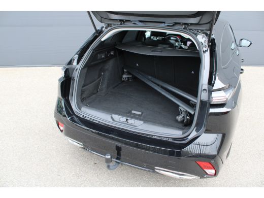 Peugeot 308 SW 1.2 PureTech Allure Pack Business | Navigatie | Camera voor + achter | AGR comfortstoel | Trek... ActivLease financial lease