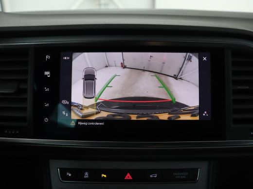 Seat Ateca 1.5 TSI FR Intense | Leder | Trekhaak | Stoelverwarming | Adaptive cruise | Standkachel | Camera ... ActivLease financial lease