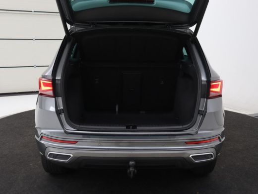 Seat Ateca 1.5 TSI FR Intense | Leder | Trekhaak | Stoelverwarming | Adaptive cruise | Standkachel | Camera ... ActivLease financial lease