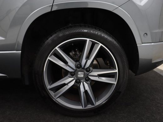 Seat Ateca 1.5 TSI FR Intense | Leder | Trekhaak | Stoelverwarming | Adaptive cruise | Standkachel | Camera ... ActivLease financial lease