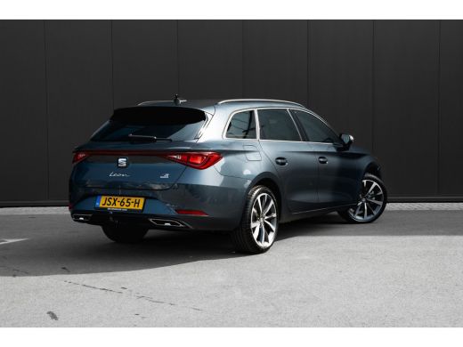 Seat Leon Sportstourer FR Business - eHybrid | Achteruitrijcamera | Automatisch dimmende binnenspiegel | Da... ActivLease financial lease