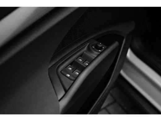 Skoda Elroq Limited Edition | Exclusief &euro;3000,- inruilvoordeel | Prijs inclusief inruilvoordeel is &euro;31.870 | ... ActivLease financial lease