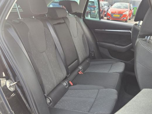 Skoda Octavia Combi 1.0 TSI Business Edition Plus NL-AUTO | PANODAK | TREKHAAK ActivLease financial lease