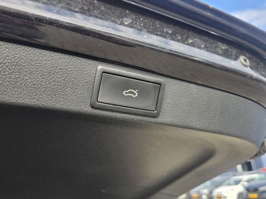 Skoda Octavia Combi 1.0 TSI Business Edition Plus NL-AUTO | PANODAK | TREKHAAK ActivLease financial lease