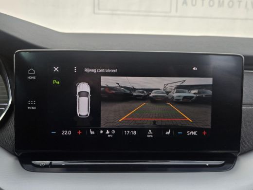 Skoda Octavia Combi 1.0 TSI Business Edition Plus NL-AUTO | PANODAK | TREKHAAK ActivLease financial lease