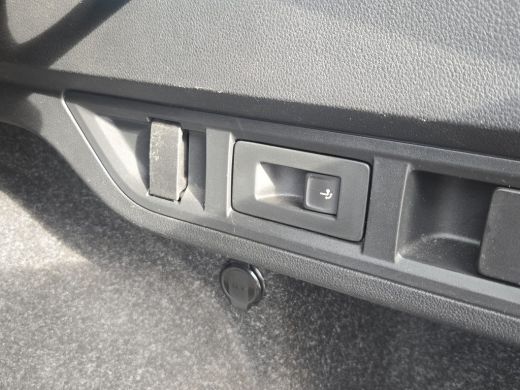 Skoda Octavia Combi 1.0 TSI Business Edition Plus NL-AUTO | PANODAK | TREKHAAK ActivLease financial lease