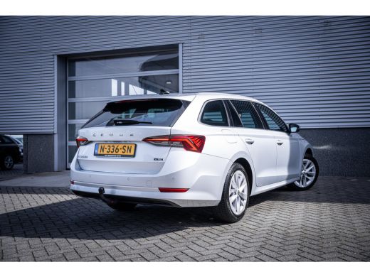 Skoda Octavia Combi 1.5 e-TSI Business Edition Plus | Afneembare Trekhaak  | Airco (automatisch) | Dodehoek det... ActivLease financial lease