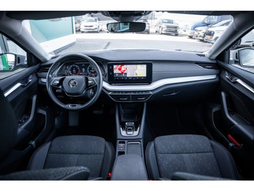 Skoda Octavia Combi 1.5 e-TSI Business Edition Plus | Afneembare Trekhaak  | Airco (automatisch) | Dodehoek det... ActivLease financial lease