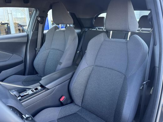 Toyota C-HR 1.8 Hybrid 140 Active tot 10 jaar Fabrieksgarantie | Apple Carplay Android Auto ActivLease financial lease