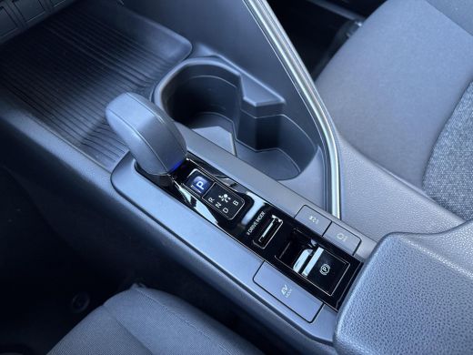 Toyota C-HR 1.8 Hybrid 140 Active tot 10 jaar Fabrieksgarantie | Apple Carplay Android Auto ActivLease financial lease