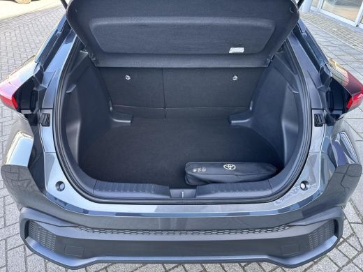 Toyota C-HR 1.8 Hybrid 140 Active tot 10 jaar Fabrieksgarantie | Apple Carplay Android Auto ActivLease financial lease