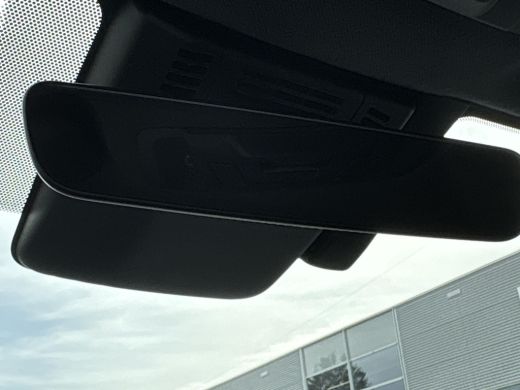 Toyota C-HR 1.8 Hybrid 140 First Edition **DODEHOEK DETECTIE/ 360 CAMERA/ ELEKTRONISCHE ACHTERKLEP** ActivLease financial lease