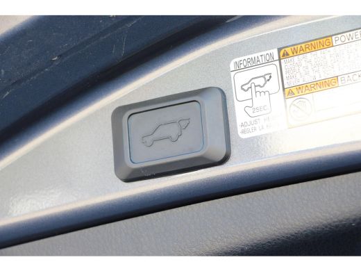 Toyota RAV4 2.5 Hybrid Style Navigatie | Achteruitrijcamera | Stuur en stoelverwarming ActivLease financial lease