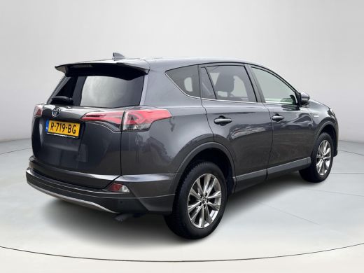 Toyota RAV4 2.5 Hybrid Style Navigatie | Achteruitrijcamera | Stuur en stoelverwarming ActivLease financial lease