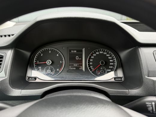 Volkswagen Caddy 2.0 TDI 4-MOTION E6 / L2H1 / MAXI / 4x4 / 1e EIG. / AIRCO / CRUISE / TREKHAAK / INRICHTING 220V ActivLease financial lease