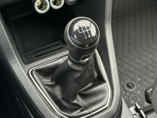 Volkswagen Caddy 2.0 TDI 4-MOTION E6 / L2H1 / MAXI / 4x4 / 1e EIG. / AIRCO / CRUISE / TREKHAAK / INRICHTING 220V ActivLease financial lease