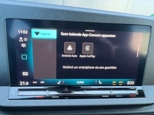 Volkswagen Caddy Kombi eHybrid | Trekhaak | Digitaal Dashboard | App Connect ActivLease financial lease