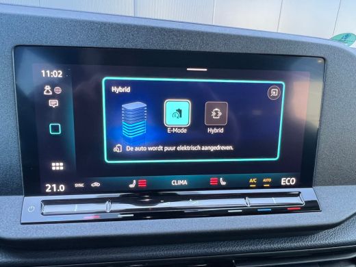 Volkswagen Caddy Kombi eHybrid | Trekhaak | Digitaal Dashboard | App Connect ActivLease financial lease