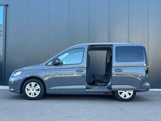 Volkswagen Caddy Kombi eHybrid | Trekhaak | Digitaal Dashboard | App Connect ActivLease financial lease