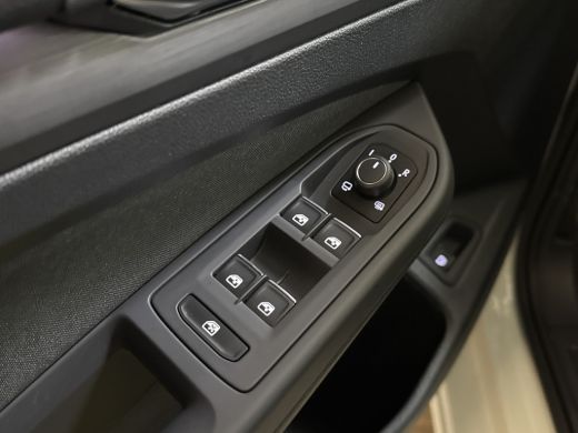 Volkswagen Golf 1.4 eHybrid 204PK DSG STYLE CAMERA/NAVI/STUURVERW. ActivLease financial lease