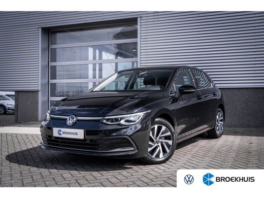 Volkswagen Golf 1.4 eHybrid Style | Achteruitrijcamera | Comfortstoel(en) | Cruise control adaptief met Stop&Go e...