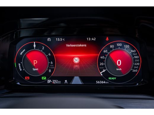 Volkswagen Golf 1.4 eHybrid Style | Achteruitrijcamera | Comfortstoel(en) | Cruise control adaptief met Stop&Go e... ActivLease financial lease