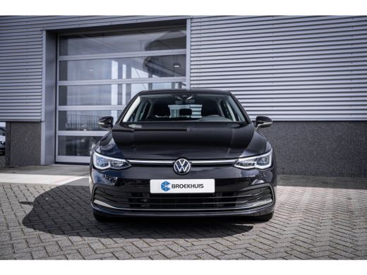 Volkswagen Golf 1.4 eHybrid Style | Achteruitrijcamera | Comfortstoel(en) | Cruise control adaptief met Stop&Go e... ActivLease financial lease