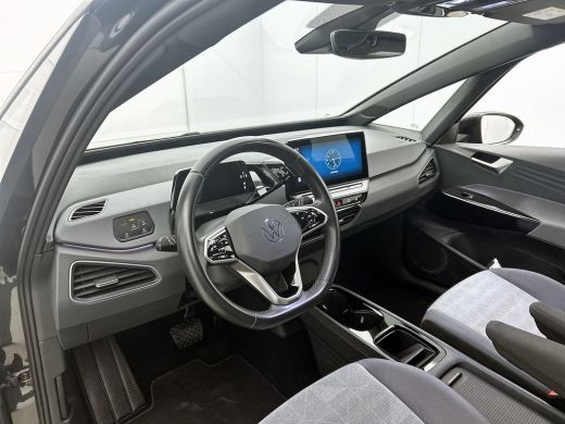 Volkswagen ID.3 Pro 62KWh Comfort / Navigatie / Pdc.V+A / Airco-ecc./ Xenon / Radio multimedia / Apk 08-2026 ActivLease financial lease