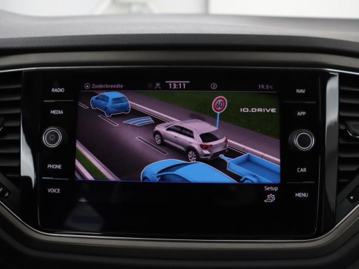 Volkswagen T-Roc 1.0 TSI Style Business | Trekhaak | Camera | Adaptive cruise | Carplay | Navigatie | Side Assist ... ActivLease financial lease