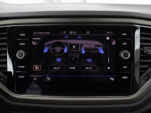 Volkswagen T-Roc 1.0 TSI Style Business | Trekhaak | Camera | Adaptive cruise | Carplay | Navigatie | Side Assist ... ActivLease financial lease