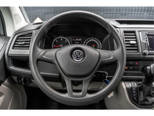 Volkswagen Transporter 2.0 TDI L1H1 | 150 PK | Automaat | Carplay | Cruise | PDC | Trekhaak ActivLease financial lease