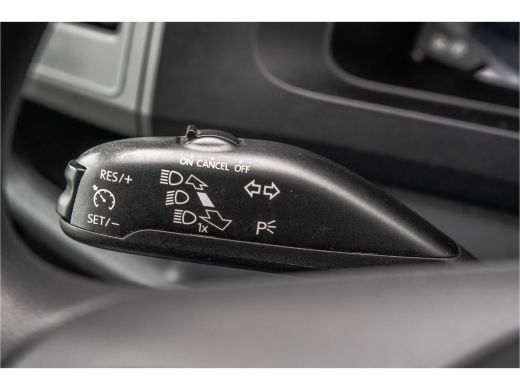 Volkswagen Transporter 2.0 TDI L1H1 | 150 PK | Automaat | Carplay | Cruise | PDC | Trekhaak ActivLease financial lease