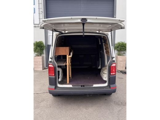 Volkswagen Transporter 2.0 TDI L1H1 Highline / EURO 6 / AIRCO /NAVI / ActivLease financial lease