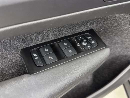 Volvo  C40 Recharge Twin Intro Edition 78 kWh | 19" Allseason | Leder/Nubuck | Getint Glas | 360 Camera | Ha... ActivLease financial lease