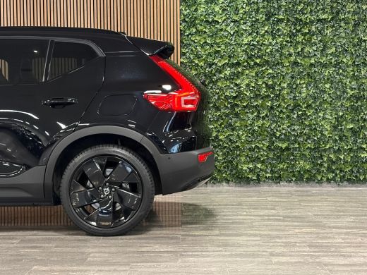 Volvo  EX40 Single Motor Extended Range Ultra Black Ed. 82 kWh | 100% SoH | Trekhaak | Schuifdak | 360&deg; Camer... ActivLease financial lease