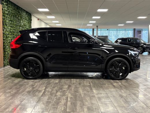 Volvo  EX40 Single Motor Extended Range Ultra Black Ed. 82 kWh | 100% SoH | Trekhaak | Schuifdak | 360&deg; Camer... ActivLease financial lease