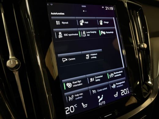 Volvo  V60 T6 AWD Recharge R-Design Long Range | Schuifdak | Trekhaak | Adaptieve Cruise Control | Stoel en ... ActivLease financial lease