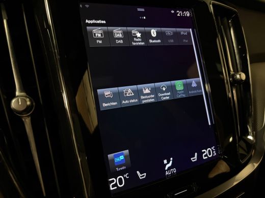 Volvo  V60 T6 AWD Recharge R-Design Long Range | Schuifdak | Trekhaak | Adaptieve Cruise Control | Stoel en ... ActivLease financial lease