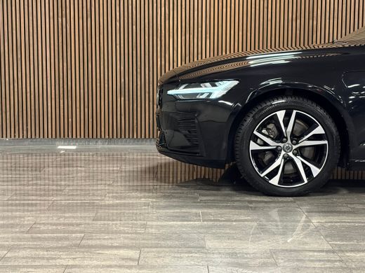 Volvo  V60 T6 AWD Recharge R-Design Long Range | Schuifdak | Trekhaak | Adaptieve Cruise Control | Stoel en ... ActivLease financial lease