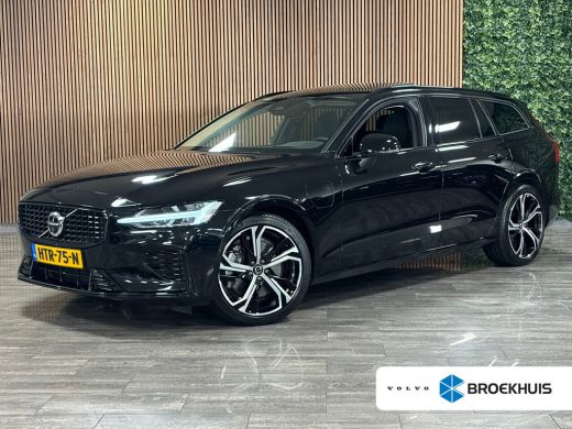 Volvo  V60 T6 AWD Recharge Ultra Dark | Trekhaak | 360&deg; Camera | Schuifdak | Head-Up Display | Harman Kardon...