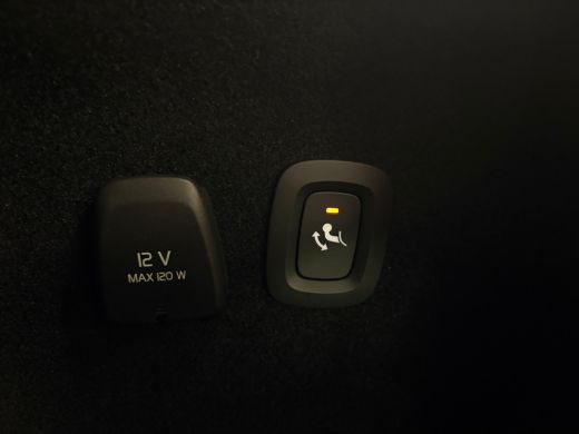 Volvo  V60 T6 AWD Recharge Ultra Dark | Trekhaak | 360&deg; Camera | Schuifdak | Head-Up Display | Harman Kardon... ActivLease financial lease