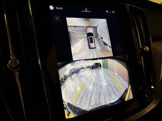 Volvo  V60 T6 AWD Recharge Ultra Dark | Trekhaak | 360&deg; Camera | Schuifdak | Head-Up Display | Harman Kardon... ActivLease financial lease